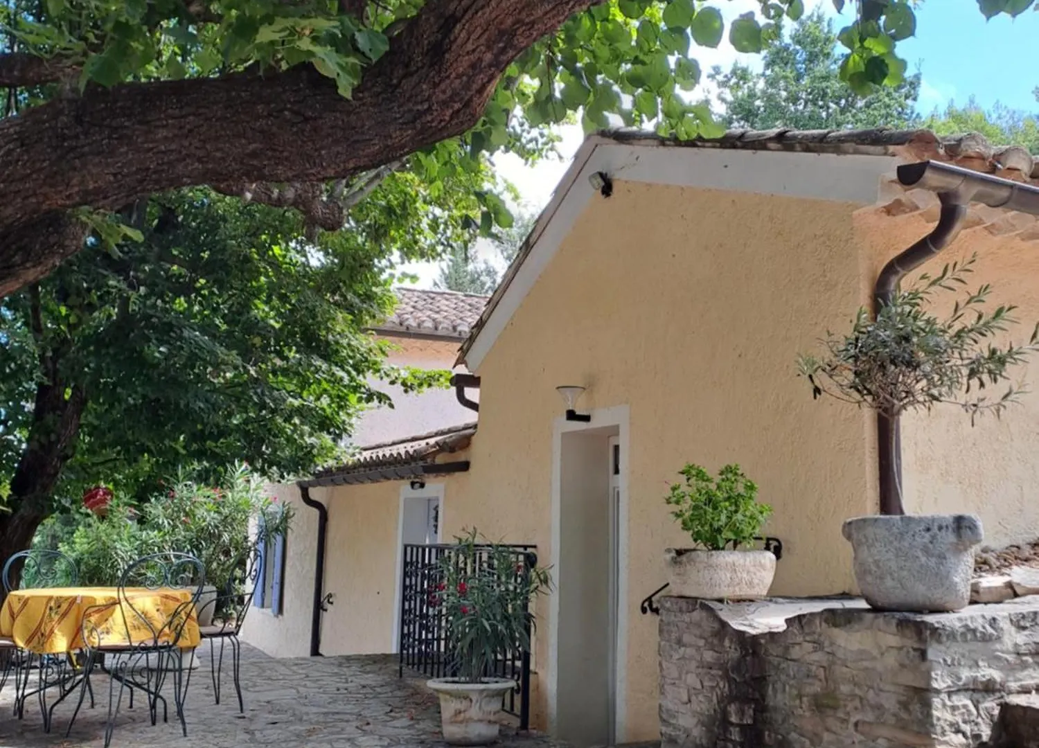 Appartement Les Deux Tilleuls Sablet